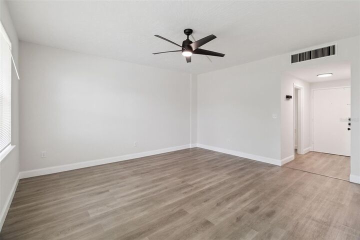 Property Photo:  55 Sea Park Boulevard 313  FL 32937 