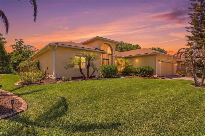 Property Photo:  4179 Aberdeen Lane  FL 33859 