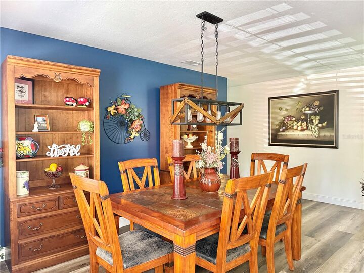 Property Photo:  207 Granada Court N  FL 33566 