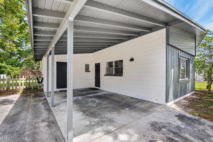 Property Photo: 113 6th Jpv Street FL 33880