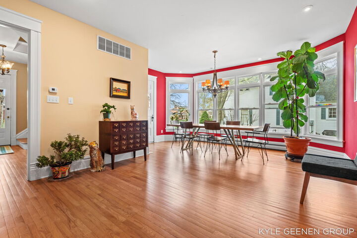 Property Photo:  122 E Central Avenue  MI 49464 