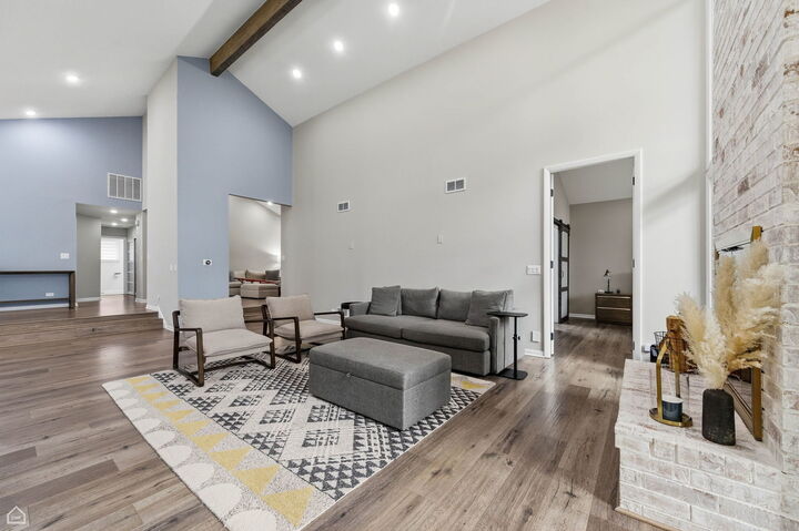 Property Photo: 581 Hill Street IL 60035