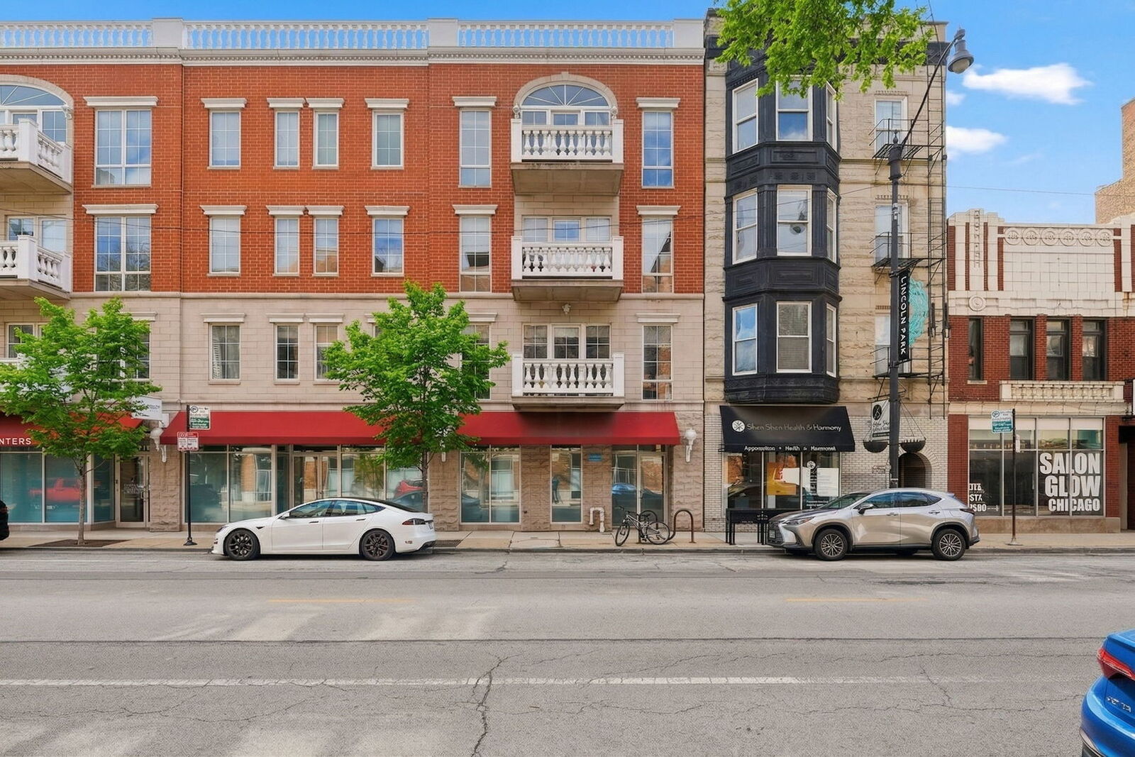 Property Photo:  2762 N Lincoln Avenue 401  IL 60614 