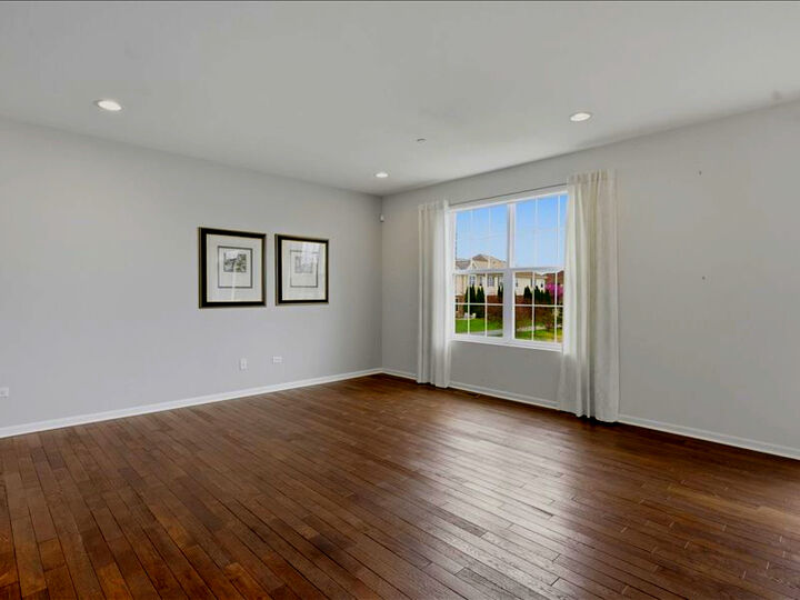 Property Photo:  2810 Henley Lane  IL 60540 