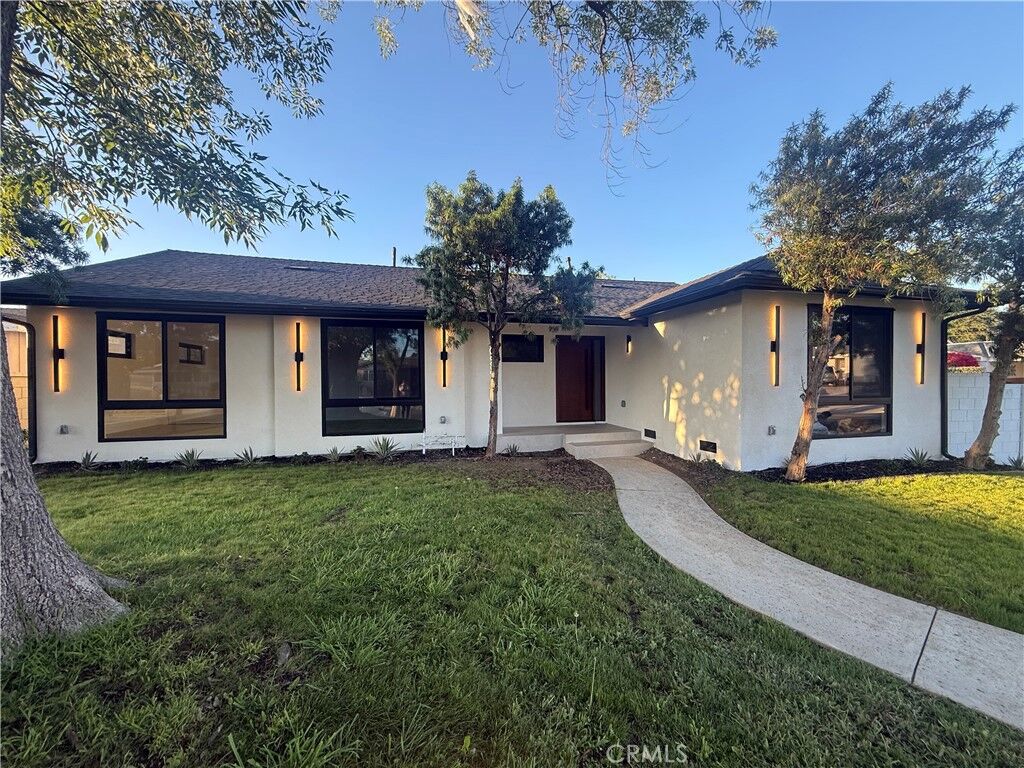 Property Photo:  16231 Septo Street  CA 91343 