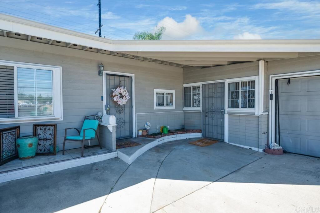 Property Photo:  8561 Blue Lake Drive  CA 92119 