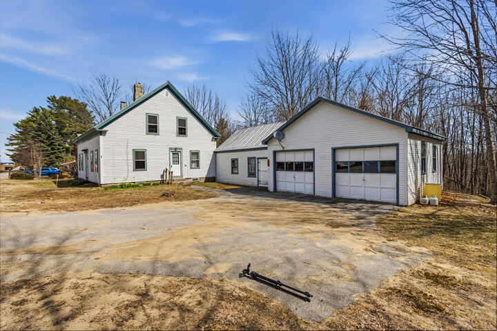 Property Photo:  982 King Street  ME 04270 