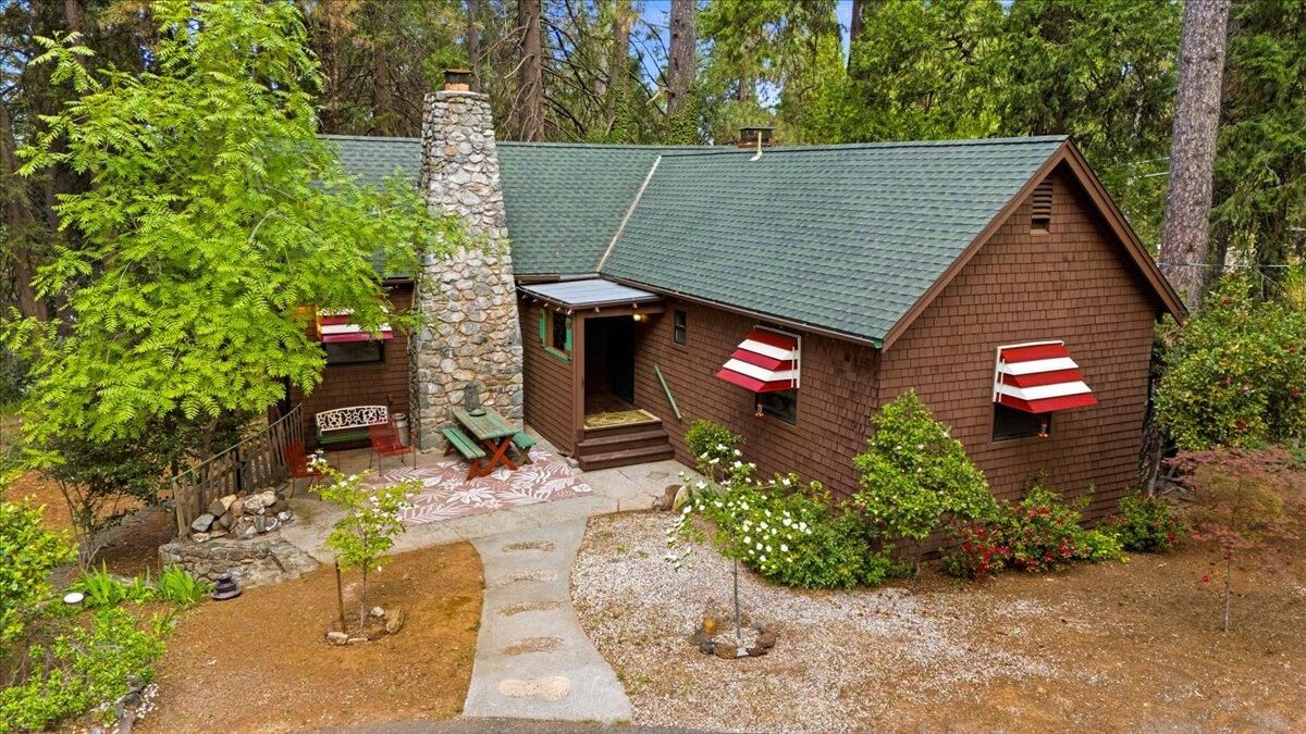 Property Photo: 10085 Banner Lava Cap Road CA 95959