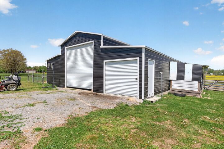 Property Photo:  168 Smokie Ln  TN 37190 