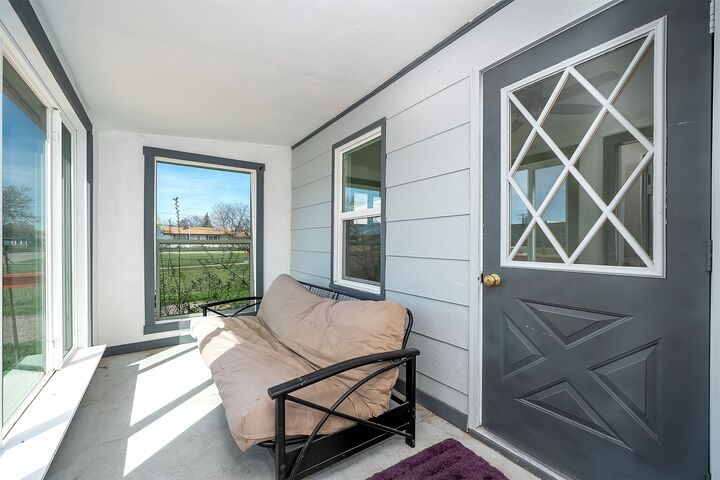 Property Photo:  112 8th Avenue W  MT 59860 