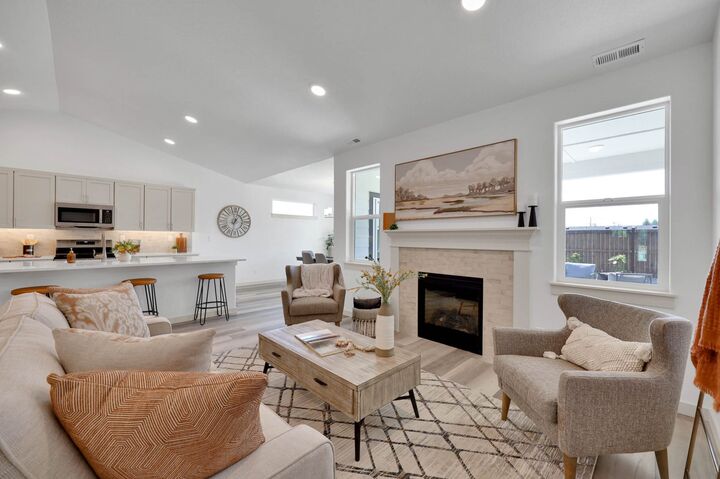 Property Photo: 8811 Los Alamitos Lane MT 59808