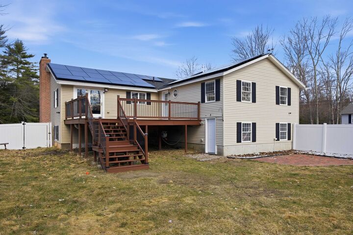 Property Photo:  38 Vernon Avenue  NH 03867 