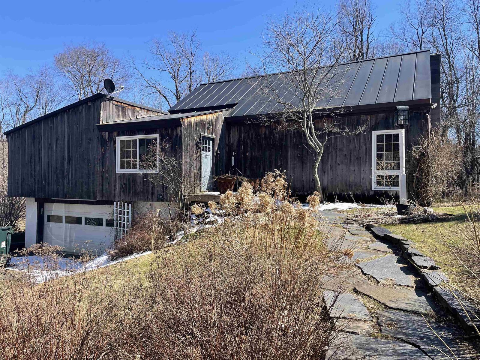 Property Photo:  27 Ray Hill Road  VT 05363 