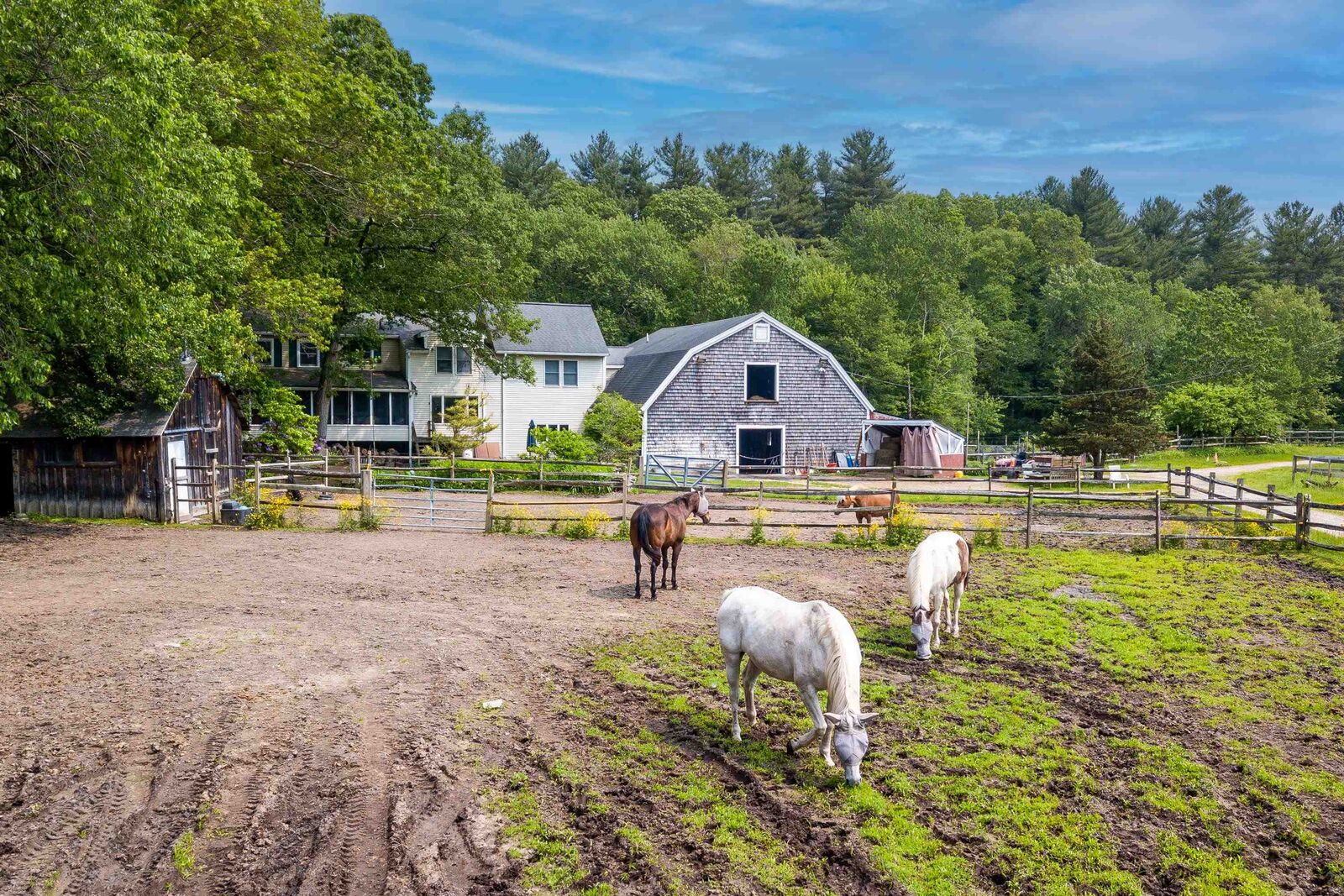 Property Photo:  225 Lowell Street  MA 01741 