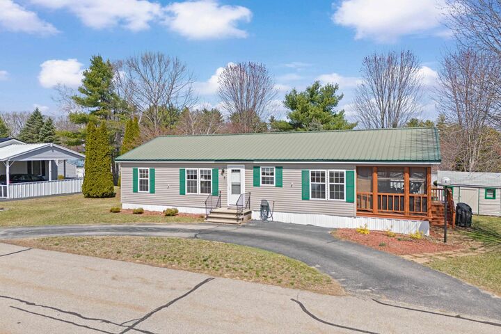 Property Photo: 5 Dockside Lane NH 03867
