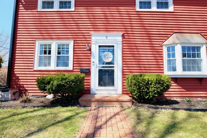 Property Photo:  3 Yale Street  NH 03301 