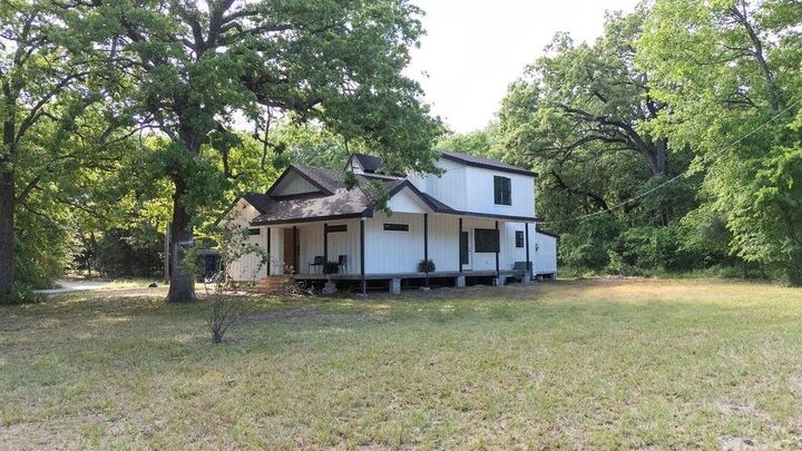 Property Photo:  250 Skyview  TX 75472 