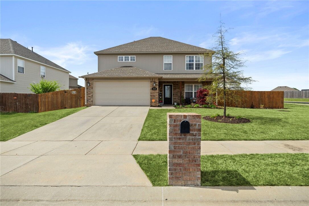 Property Photo: 414 Driftwood Street AR 72745