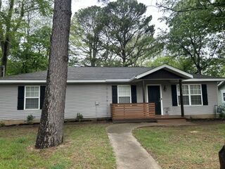 Property Photo:  517 S Washington Avenue  AR 72701 