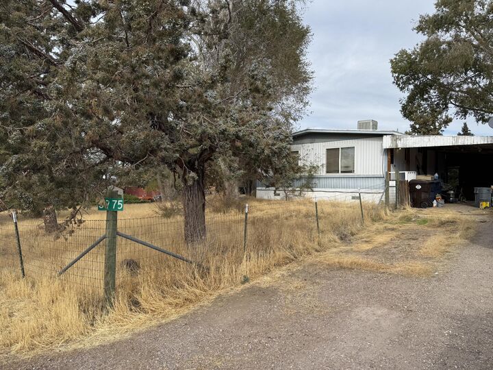 Property Photo:  3775 NW Poplar Avenue  OR 97756 