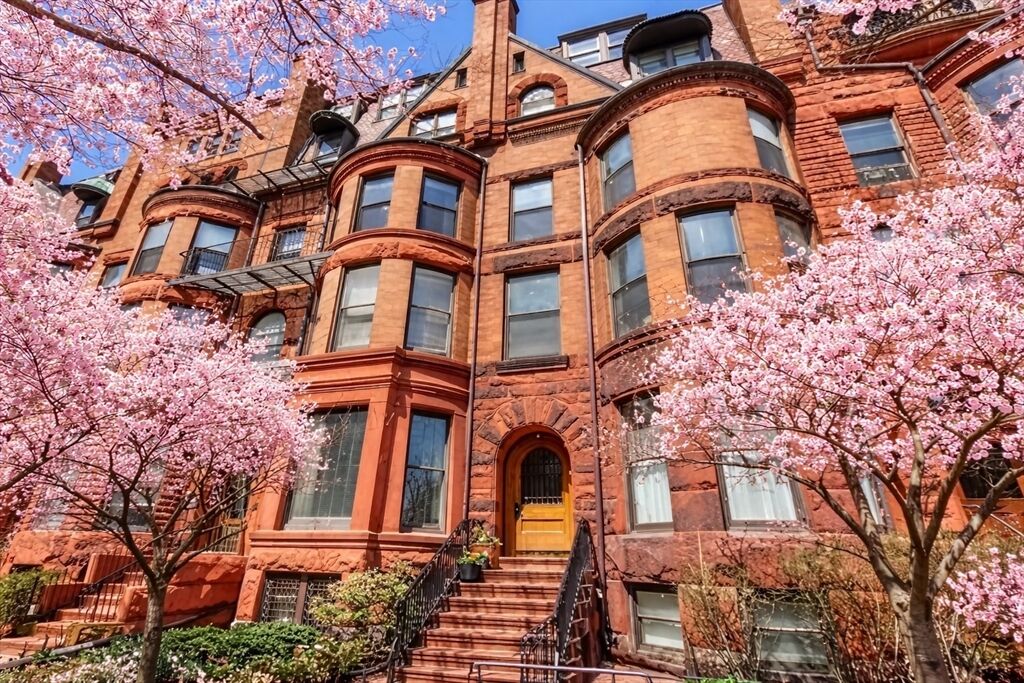 Property Photo:  19 Bay State Road 4  MA 02115 