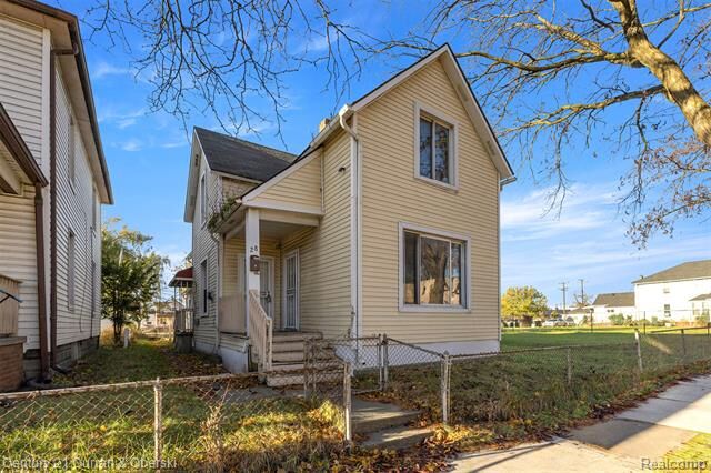 Property Photo:  28 E James Street  MI 48218 