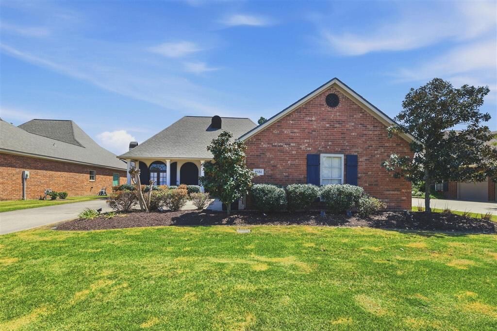 Property Photo: 4151 Primrose Drive LA 70605