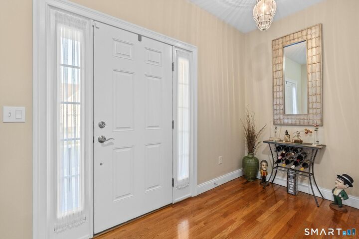 Property Photo:  13 Concord Drive 13  CT 06037 