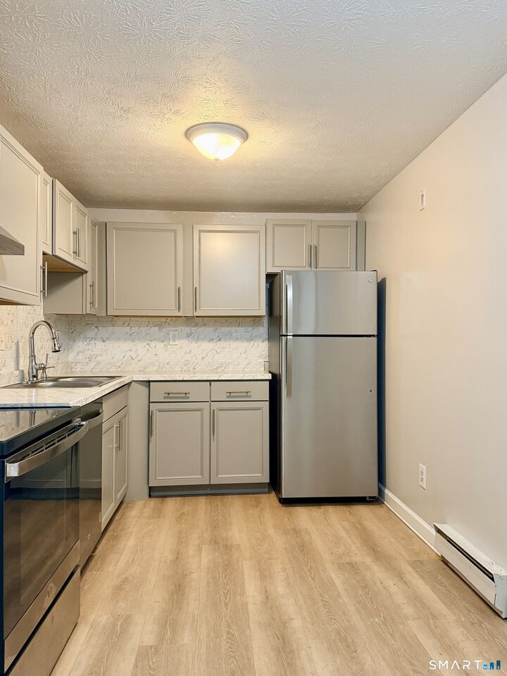 Property Photo:  949 Pleasant Valley Road 801  CT 06074 