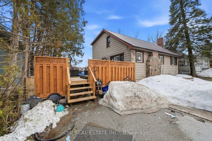 Property Photo: 345 Linwood Avenue ON L3V 2W8