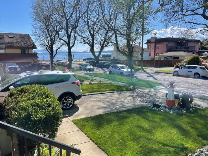 Property Photo: 23 Pilot St BC V8V 2A5
