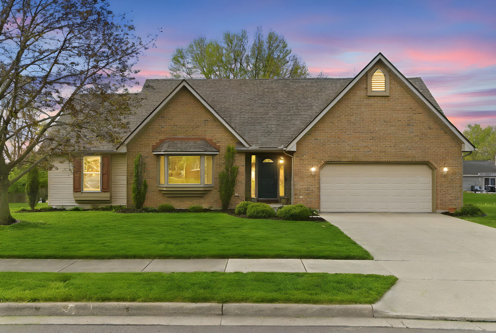 Property Photo:  1536 Brook Park Drive  OH 45373 