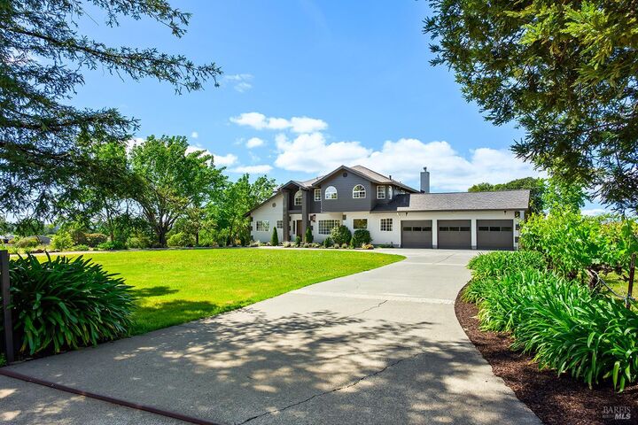 Property Photo:  5533 Oak Meadow Drive  CA 95401 