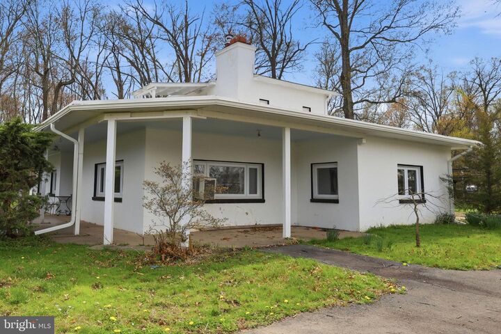 Property Photo:  25 Diverty Road  NJ 08534 