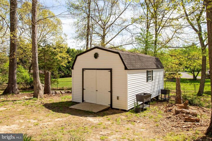 Property Photo:  4692 Duley Drive  MD 20695 