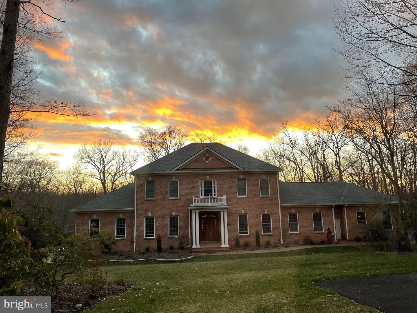 Property Photo:  12820 Dunvegan Drive  VA 20124 