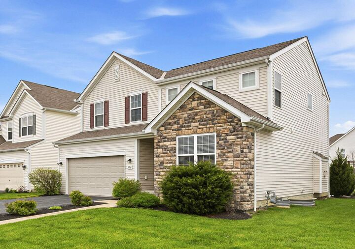 Property Photo:  5766 Bowery Brook Way  OH 43016 