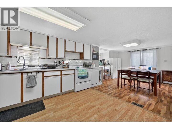 Property Photo:  715 Beaver Lake Road 27  BC V4V 1E6 