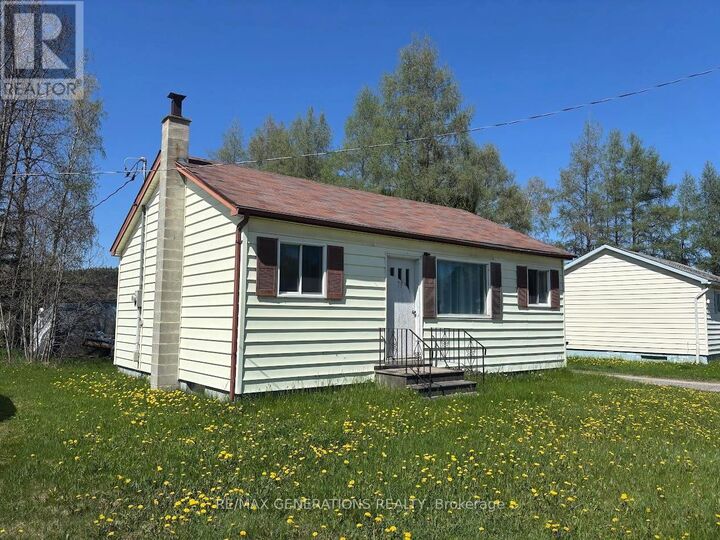 71 Manitou Road — photo 1