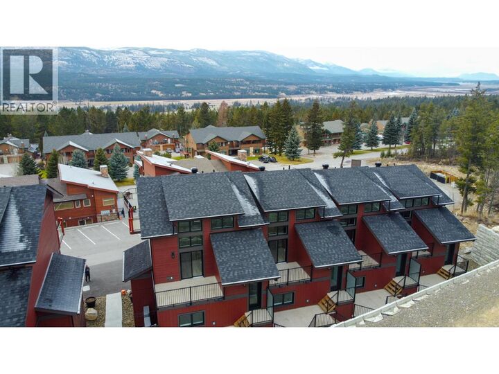 Property Photo: 5150 Fairway Drive 22A BC V0B 2L0