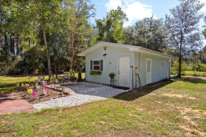 Property Photo:  9251 Timber Lane  FL 32566 