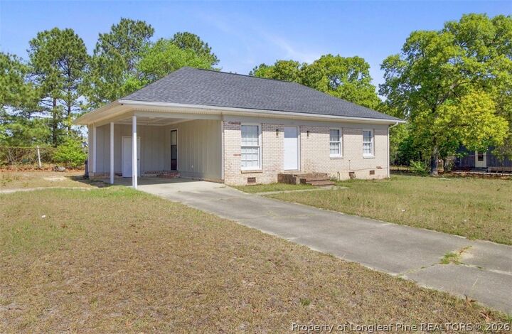 Property Photo:  818 Grambling Court  NC 28311 