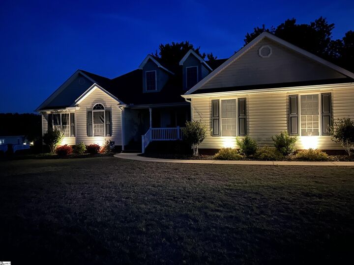 Property Photo:  108 Sweet Springs  SC 29625 