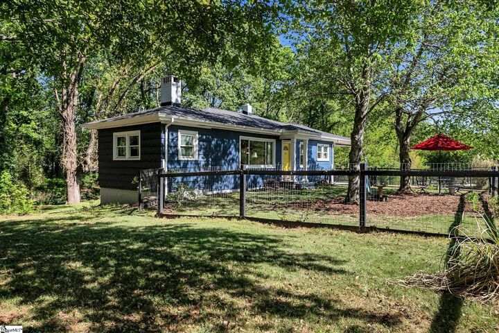Property Photo: 117 Patterson Road SC 29651