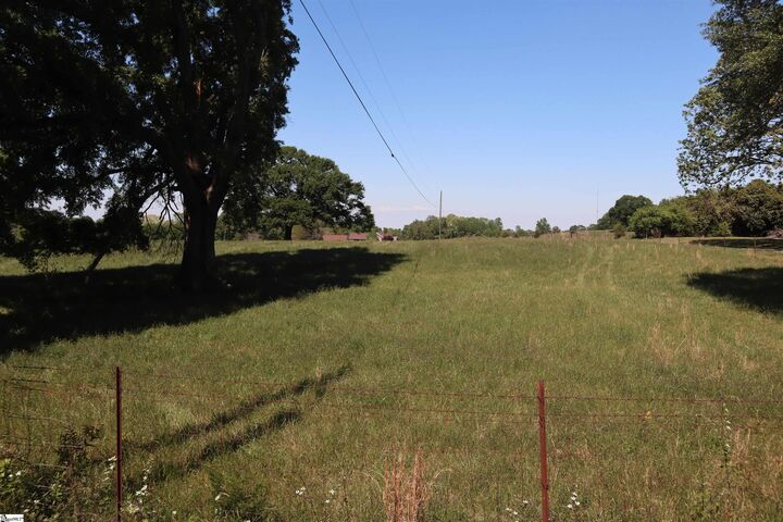 Property Photo:  0 Stone Station Tract 1 Road  SC 29306 