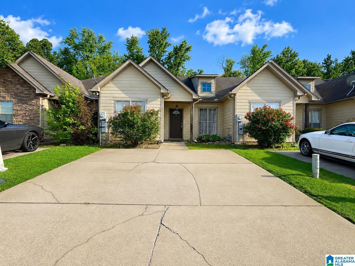 Property Photo:  115 Winners Circle  AL 35040 