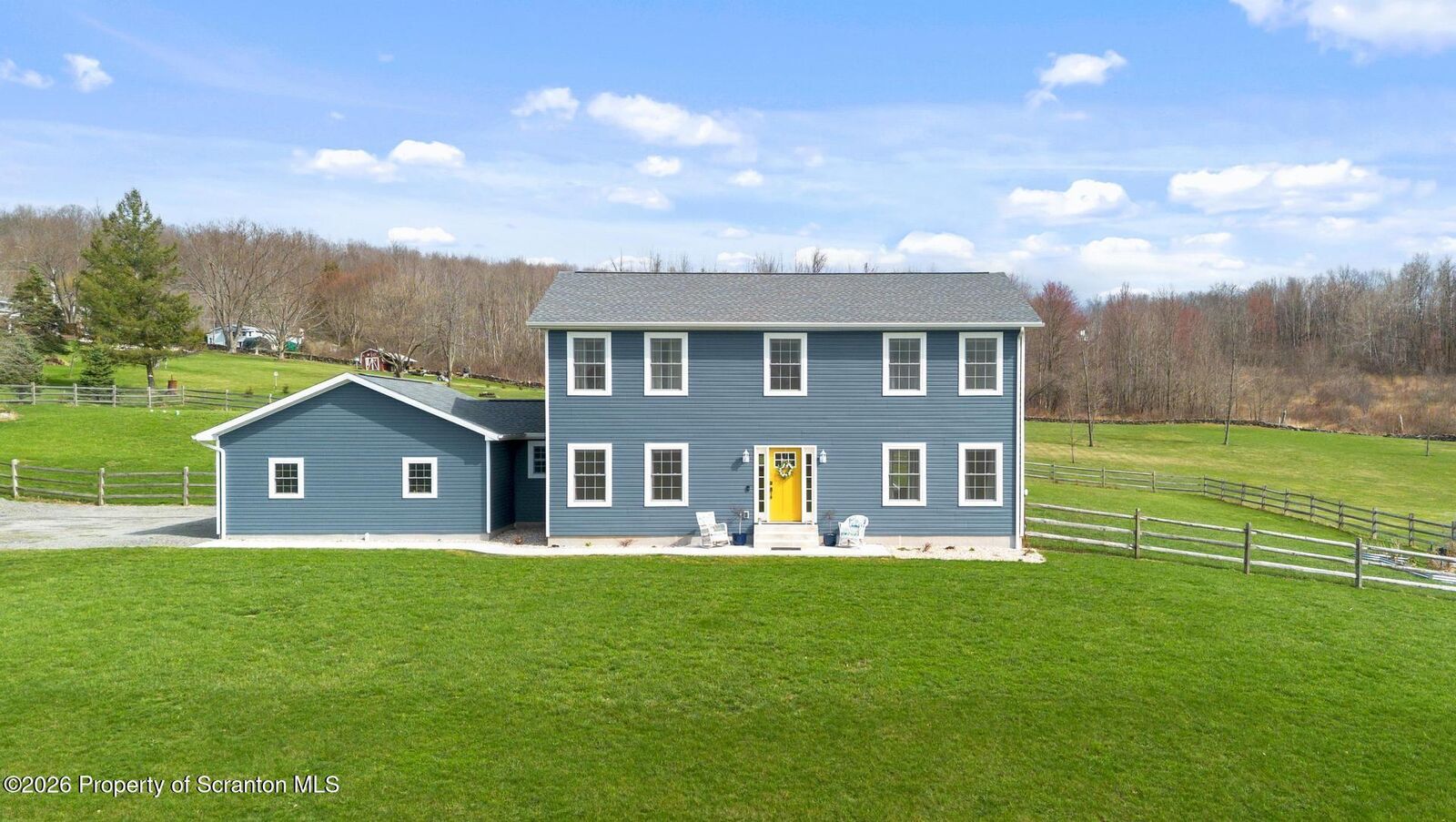 Property Photo:  8 Stone Creek Lane  PA 18433 