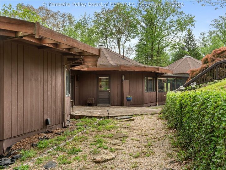 Property Photo:  328 McKinley Avenue  WV 25314 