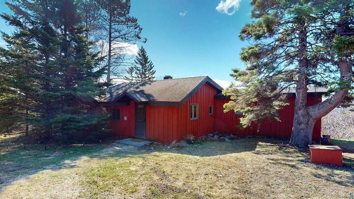 Property Photo: 1804 Hwy 61 E MN 55604