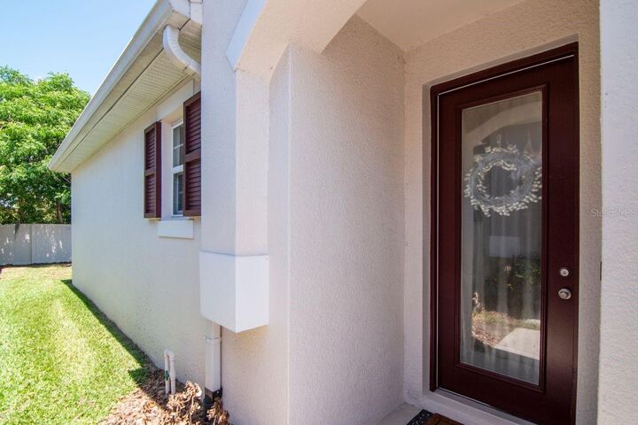 Property Photo:  10455 Heron Hideaway Loop  FL 34638 